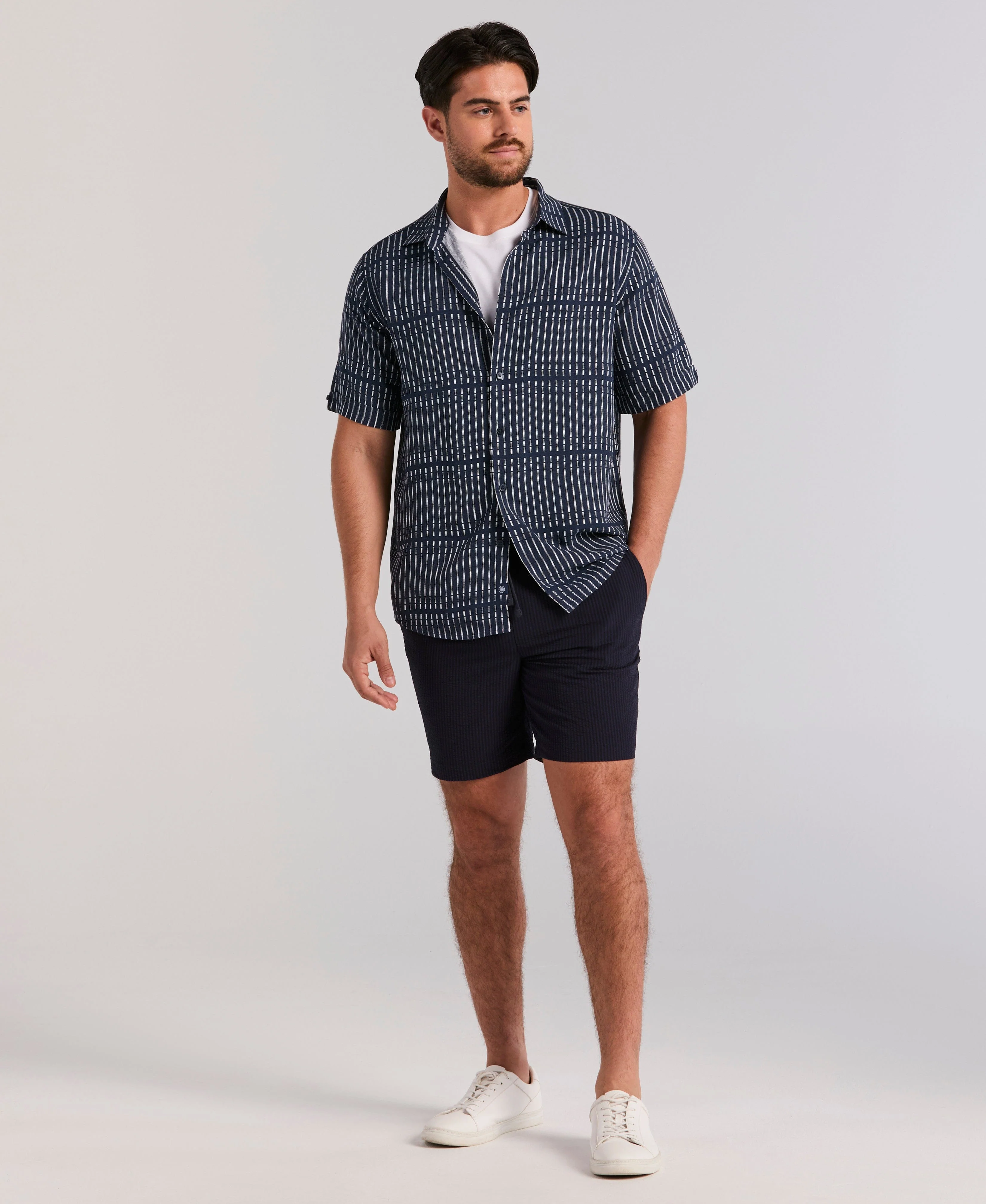 7" Drawstring Seersucker Shorts - Image 5