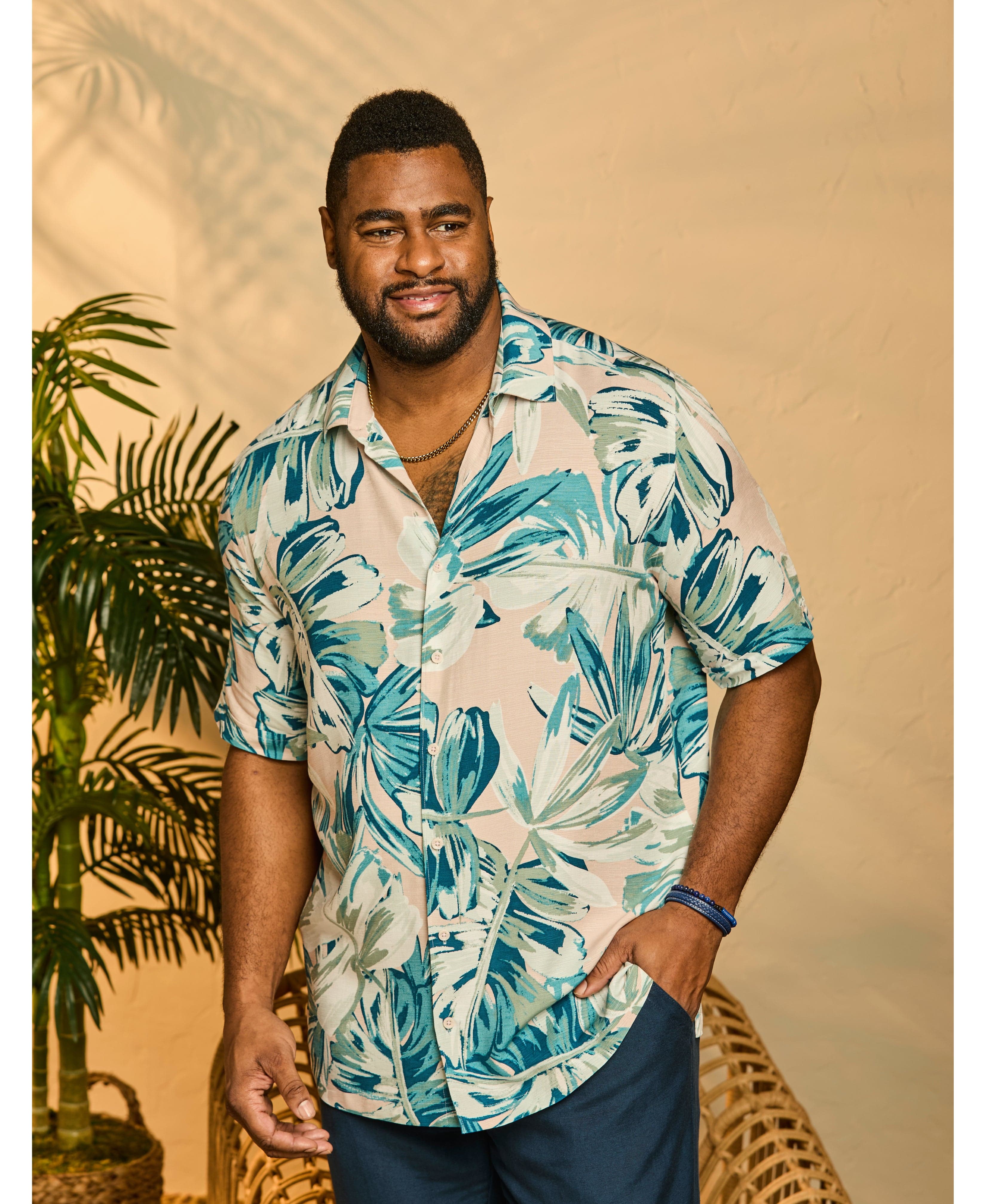 Big & Tall Textured Oversized Leaf Shirt - Image 2