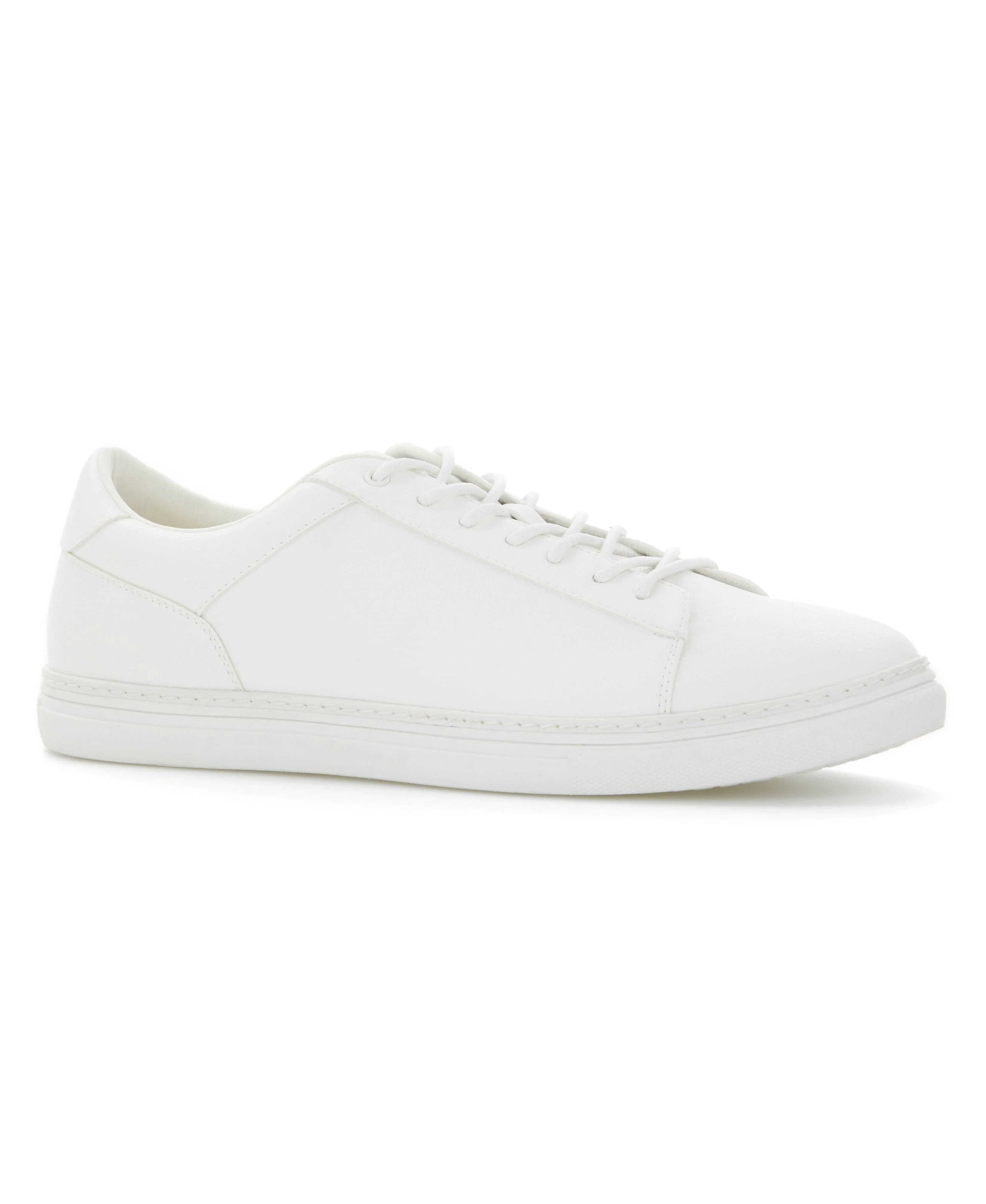 Low Top Sneaker - Image 5